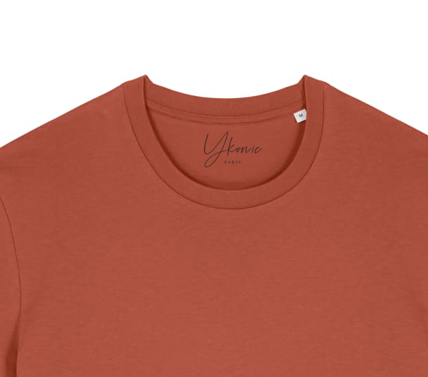 Le t-shirt iconique unisexe