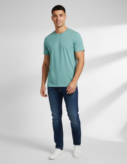 Le t-shirt iconique unisexe