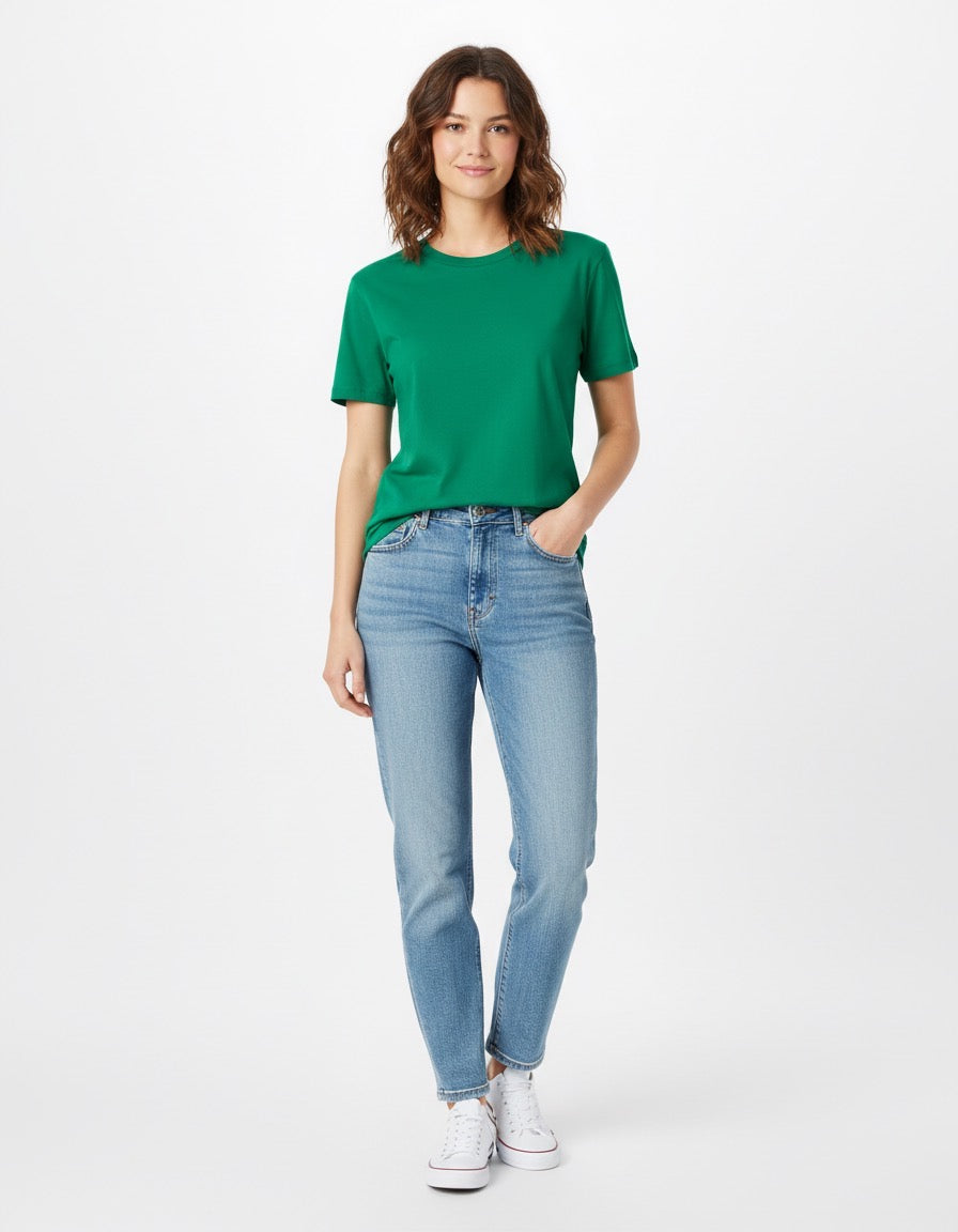 Le t-shirt iconique unisexe