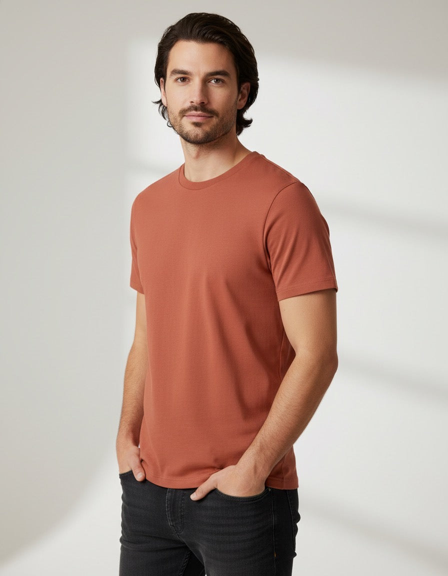 Le t-shirt iconique unisexe