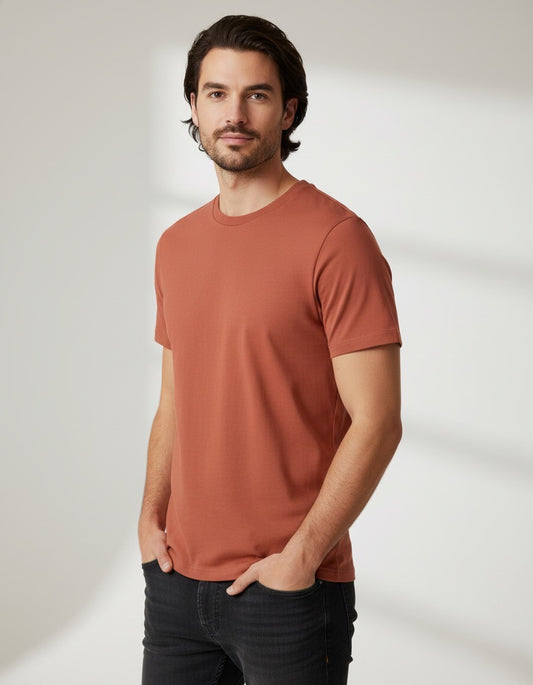 Le t-shirt iconique unisexe