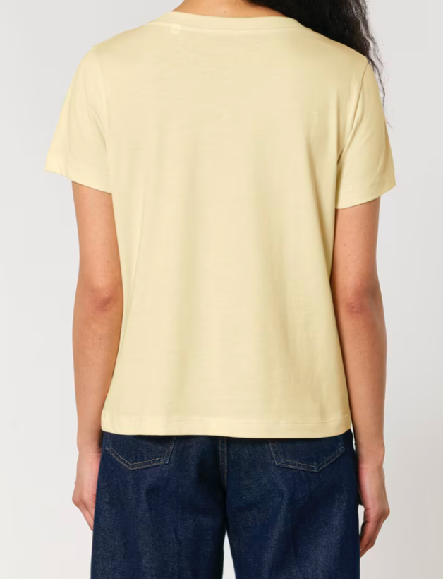 Le t-shirt col V pour femme