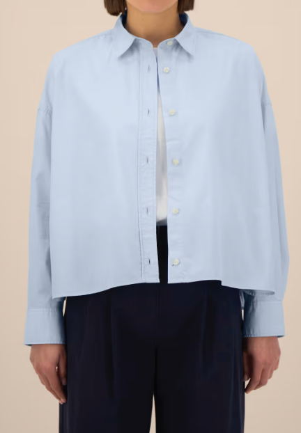 La chemise femme coupe Boxy