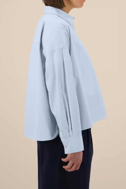 La chemise femme coupe Boxy