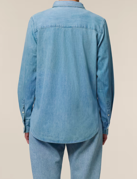 La chemise femme en jean