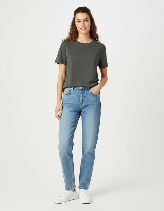 Le t-shirt iconique unisexe